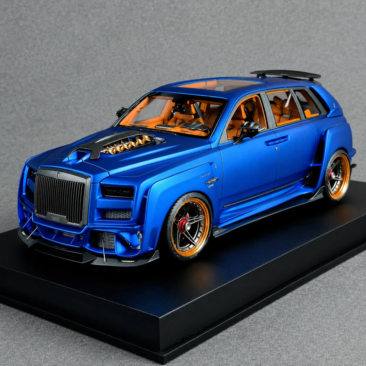 DreamWalkers Rolls-Royce 2018 Cullinan Widebody Matte Blue 1:18 – Collectible Resin Model Resin