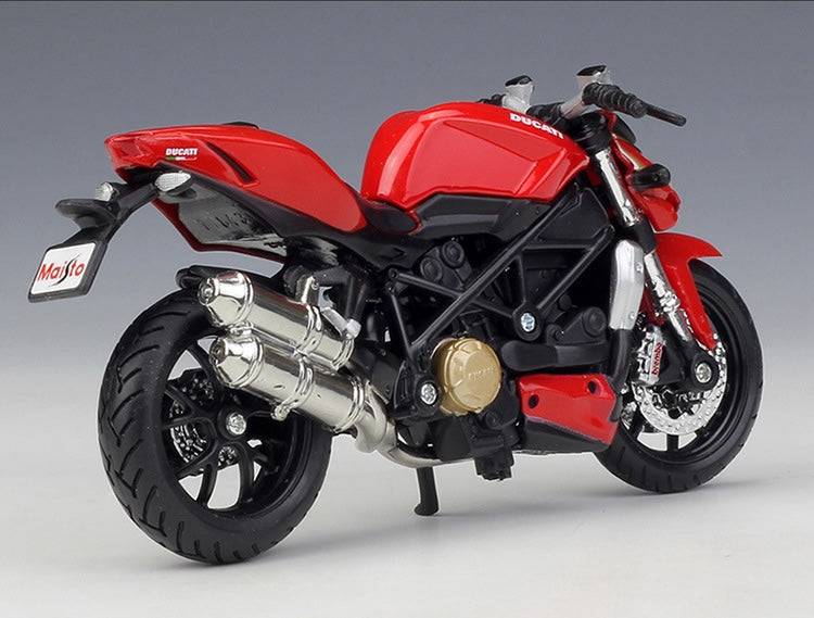1:18 Ducati 2012 Streetfighter S Motorcycle Model