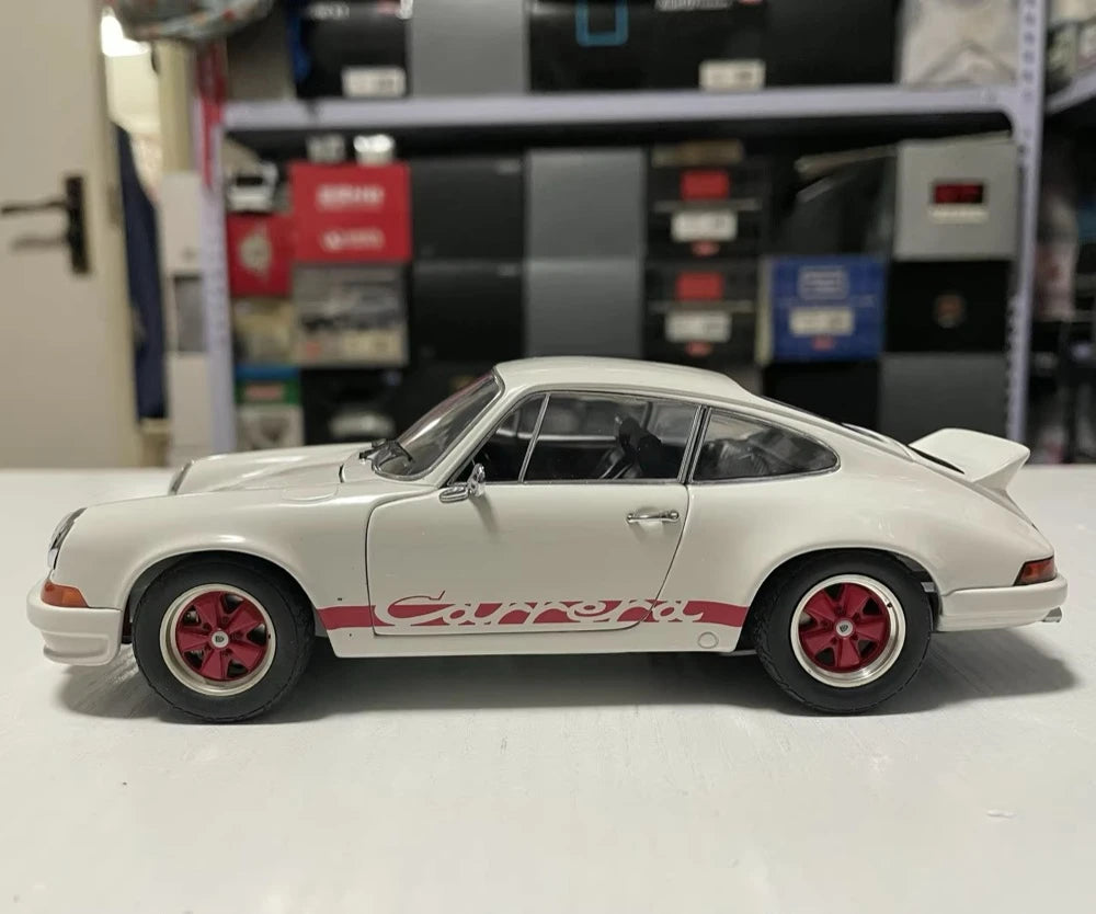 EBBRO Porsche 1973 911 Carrera RS White 1:24 – Collectible Diecast Model Die-Cast
