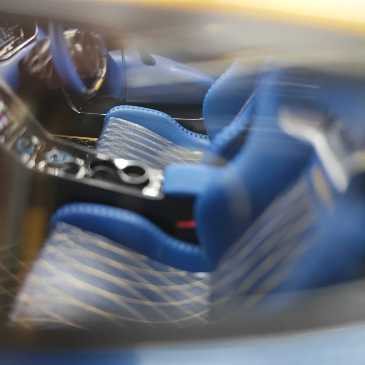 FrontiArt Koenigsegg 2016 Regera Blue-Tinted Carbon 1:18 – Collectible Resin Model Resin