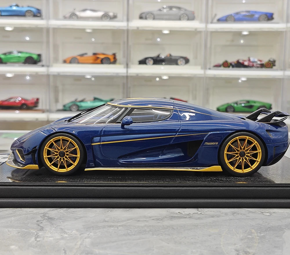 FrontiArt Koenigsegg 2016 Regera Blue-Tinted Carbon 1:18 – Collectible Resin Model Resin