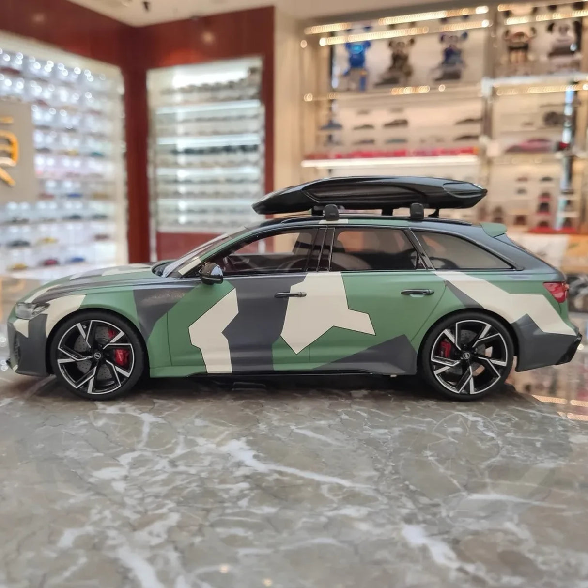 GT Spirit Audi 2020 RS6 Avant C8 Edo Competition 1:18 – Resina de Modelo de Resina de Coleção