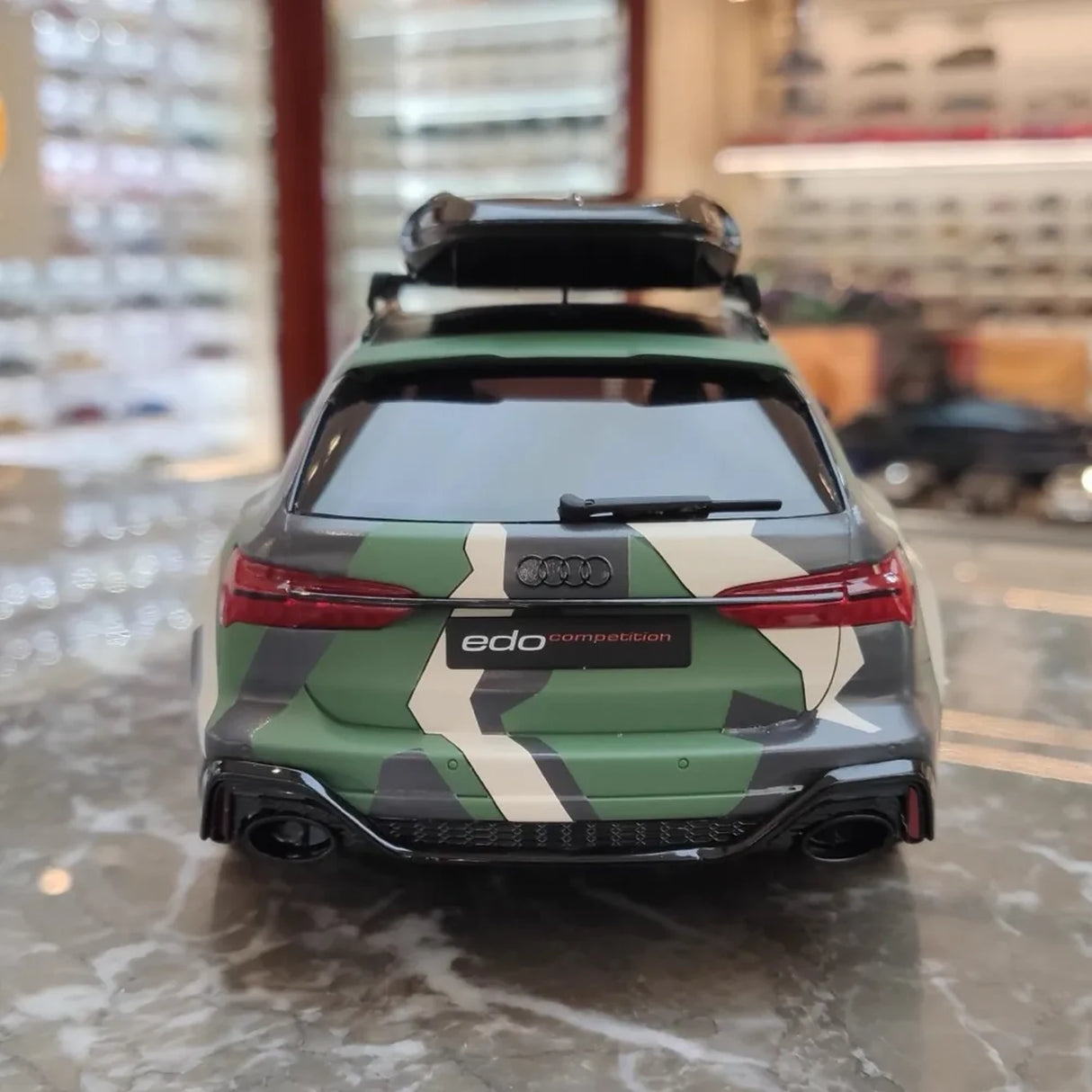 GT Spirit Audi 2020 RS6 Avant C8 Edo Competition 1:18 – Resina de Modelo de Resina de Coleção