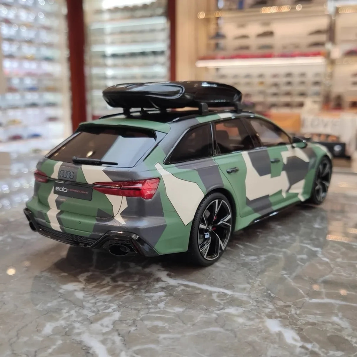 GT Spirit Audi 2020 RS6 Avant C8 Edo Competition 1:18 – Resina de Modelo de Resina de Coleção