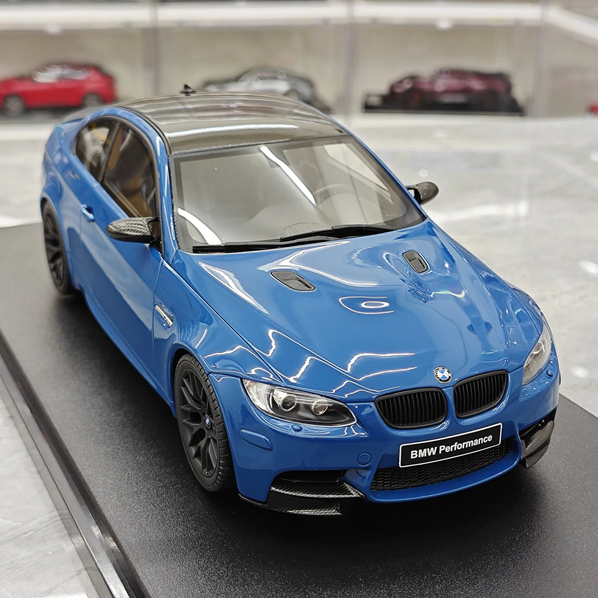 GT سبيريت BMW 2007 M3 E92 بلو 1:18 – نموذج راتنج قابل للجمع (GT Spirit)