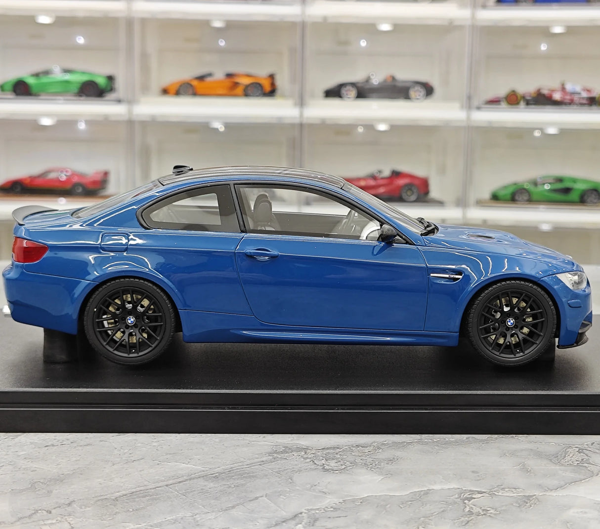 GT سبيريت BMW 2007 M3 E92 بلو 1:18 – نموذج راتنج قابل للجمع (GT Spirit)
