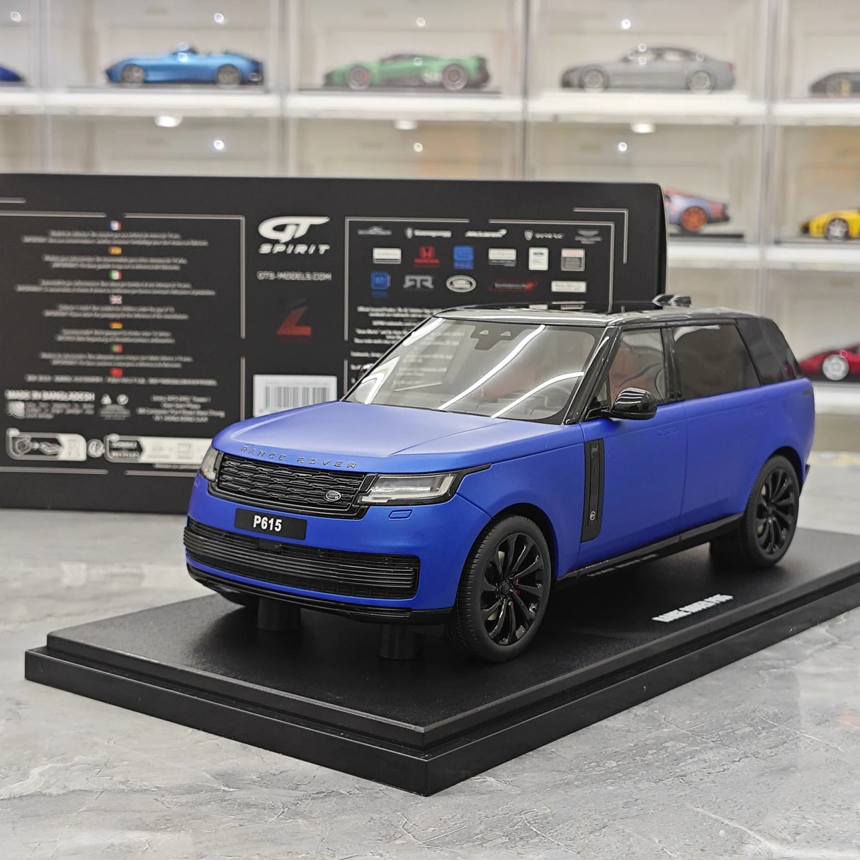 GT سبيريت Land Rover 2024 Range Rover P615 SV الأزرق والأسود 1:18 – نموذج راتنج قابل للجمع (GT Spirit)