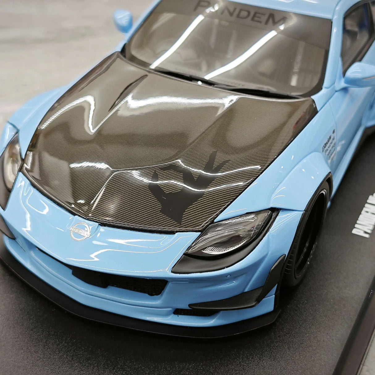 GT Spirit Nissan 2023 Z PANDEM Fairlady Z Blue 1:18 – Modello in resina collezionabile