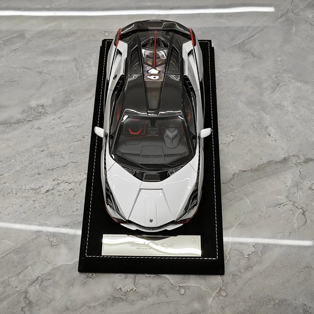 Henson & Heaven Lamborghini 2019 Sian FKP 37 Argento 1:18 – Modello in resina da collezione