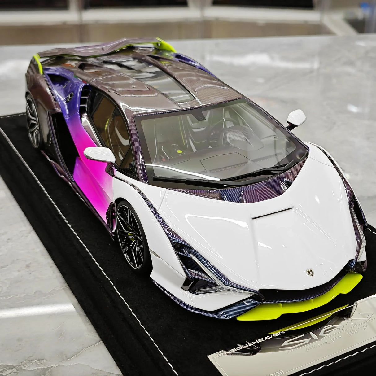 Henson & Heaven Lamborghini 2019 Sian FKP 37 Bianco Canopus Gradient 1:18 – Resina modello in resina collezionabile