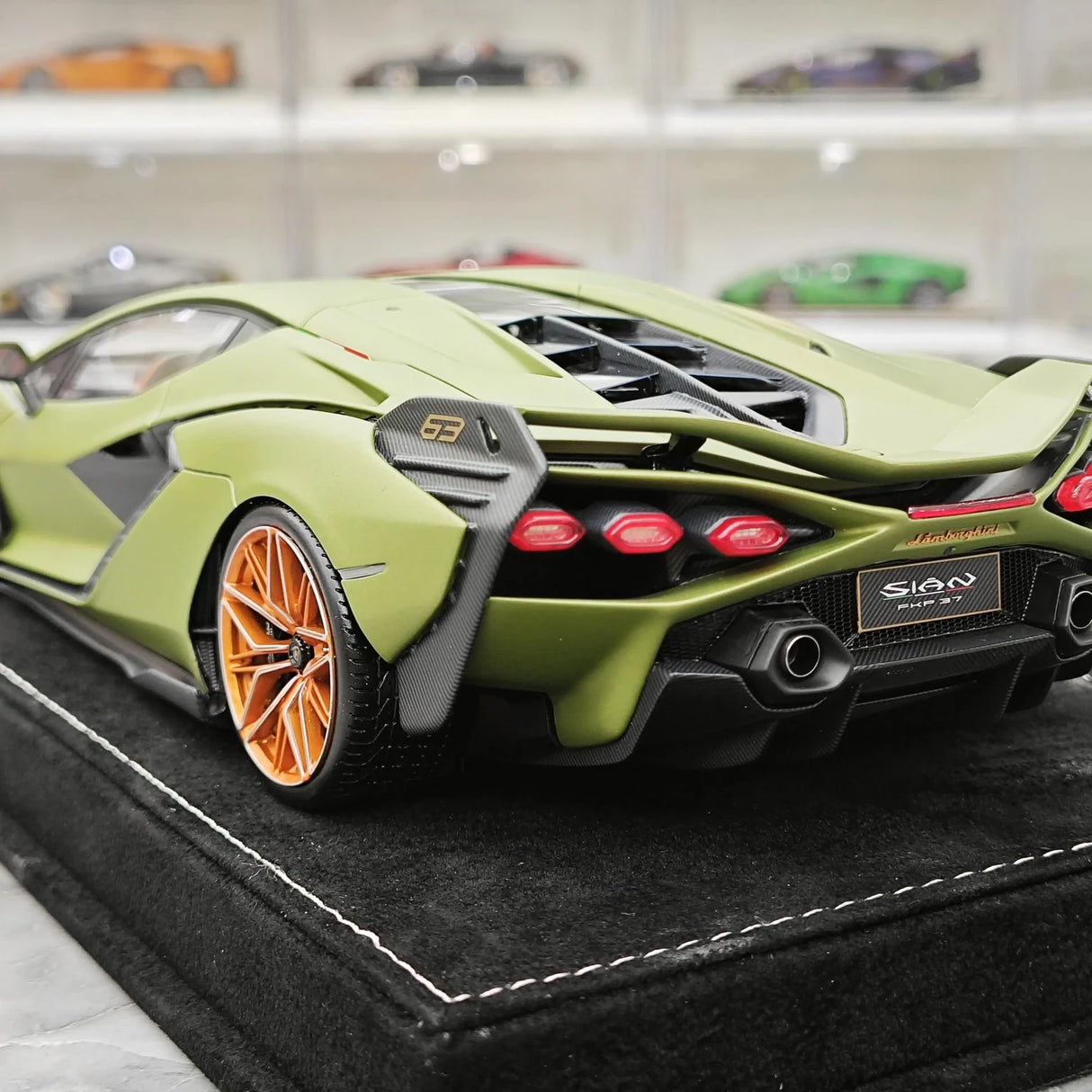 Henson & Heaven Lamborghini 2019 Sian FKP 37 Verde Gea 1:18 – Modello in resina collezionabile