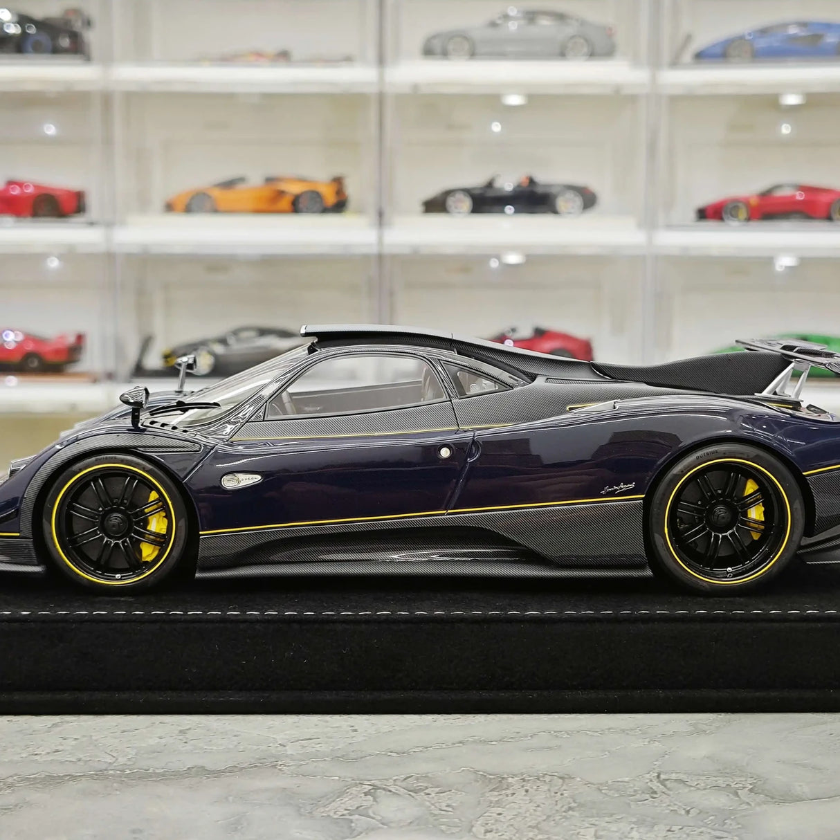 Henson & Heaven Pagani 2016 Zonda 760 Roadster Deep Blue 1:18 – Modello in resina collezionabile