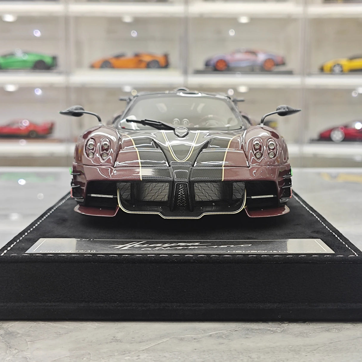 Henson & Heaven Pagani 2021 Huayra R Wine 1:18 – نموذج راتنج قابل للجمع