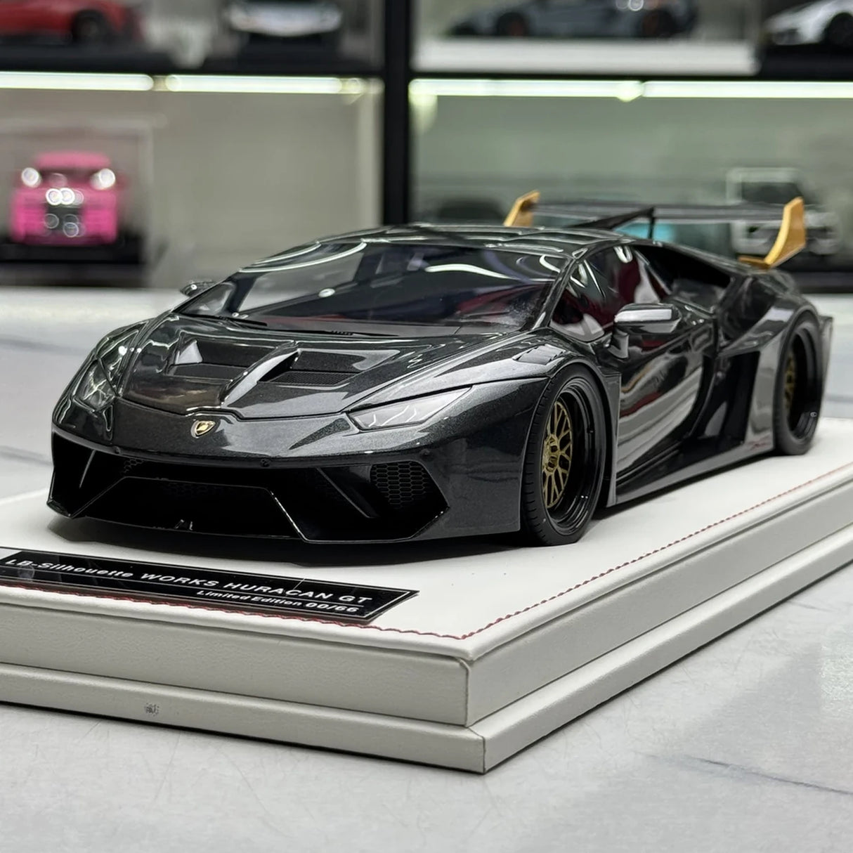 IVY Lamborghini 2014 هوراكان LP610-4 LB-ووركس رمادي 1:18 – راتنج نموذجي قابل للجمع