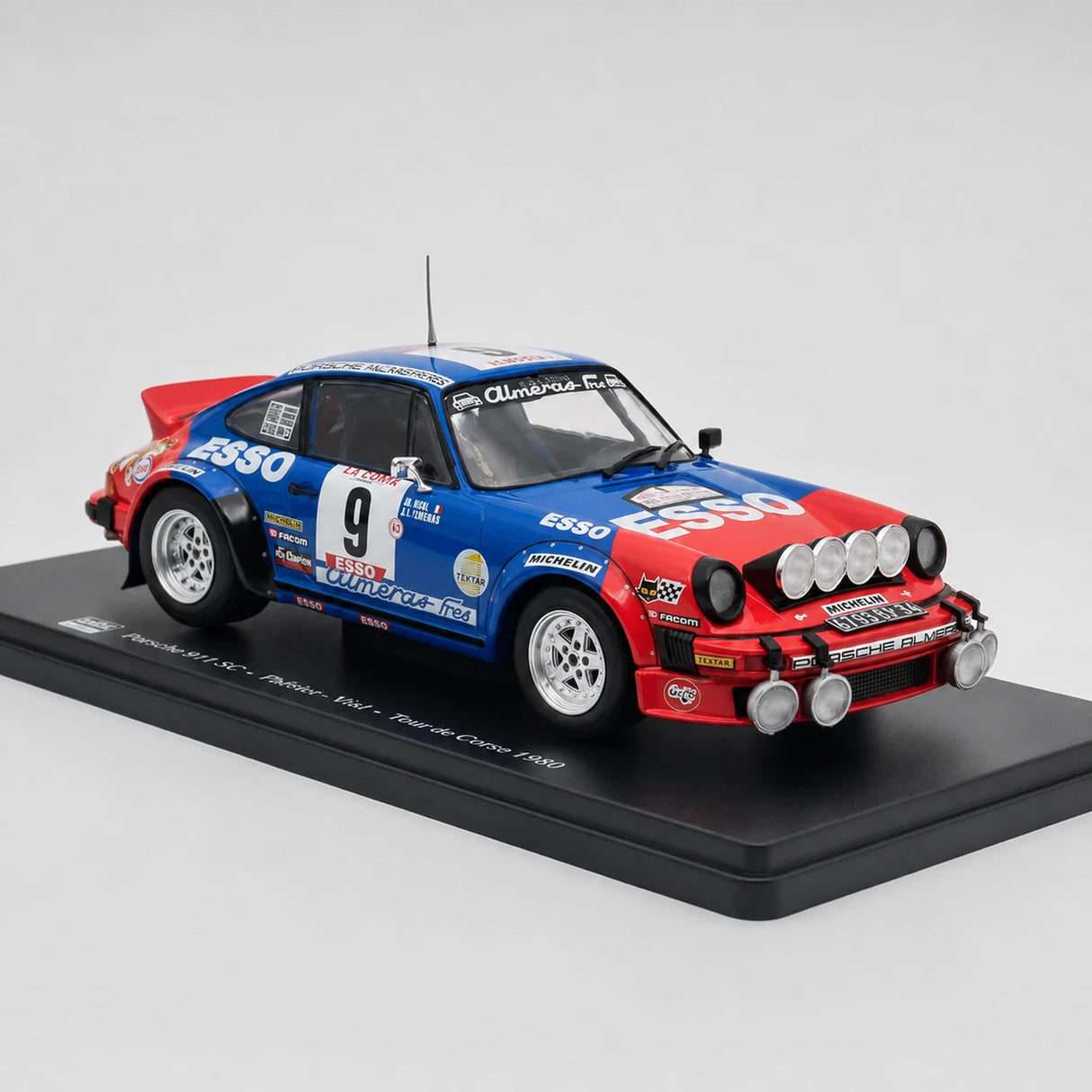 Porsche 1980 911 SC WRC #9 1:24 diecast collectible model by IXO - view 1