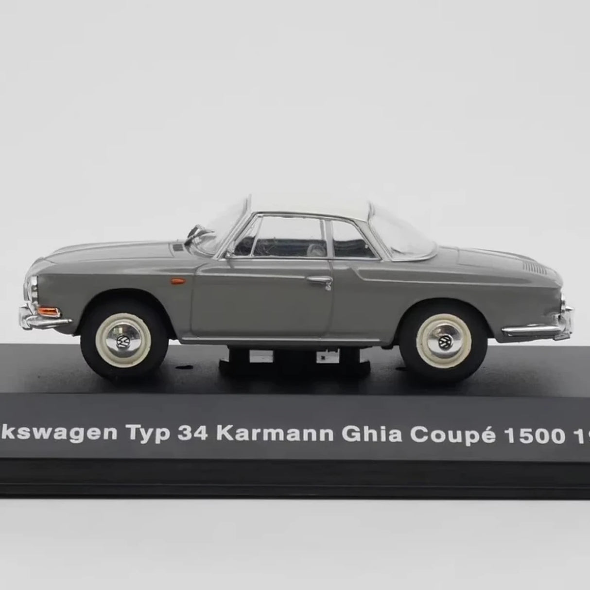 IXO Volkswagen 1962 Typ 34 Karmann Ghia 1500 Gray 1:43 – Collectible Diecast Model Die-Cast