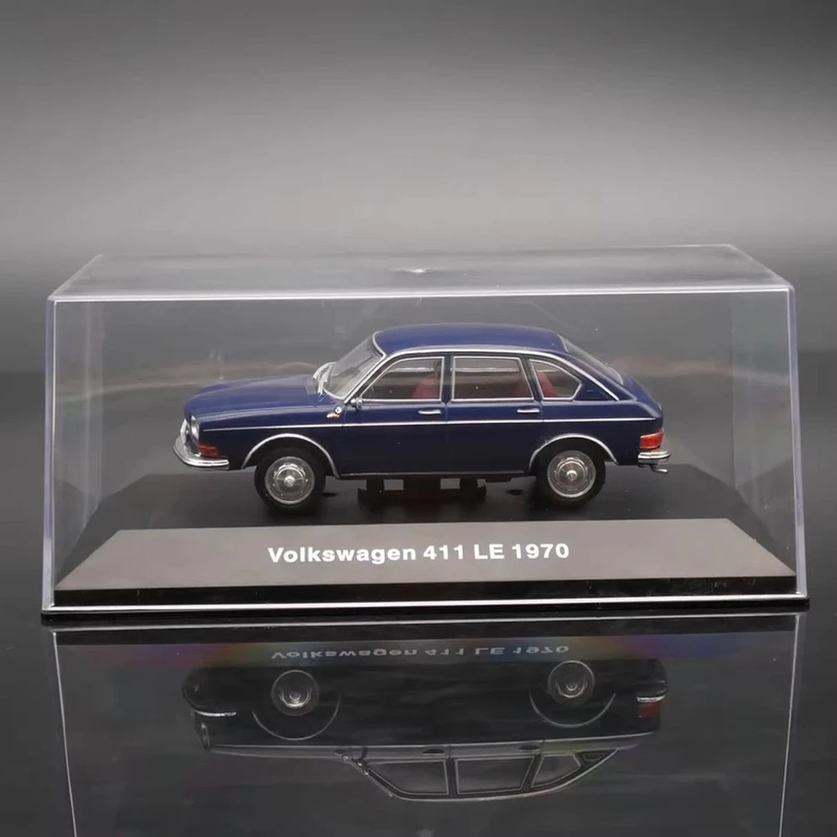 IXO Volkswagen 1970 411 LE Blue 1:43 – Collectible Diecast Model Die-Cast