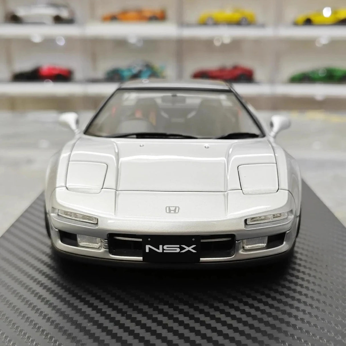 Ignition Honda 1990 NSX NA1 Silver 1:18 – kolekcjonerska żywica modelowa