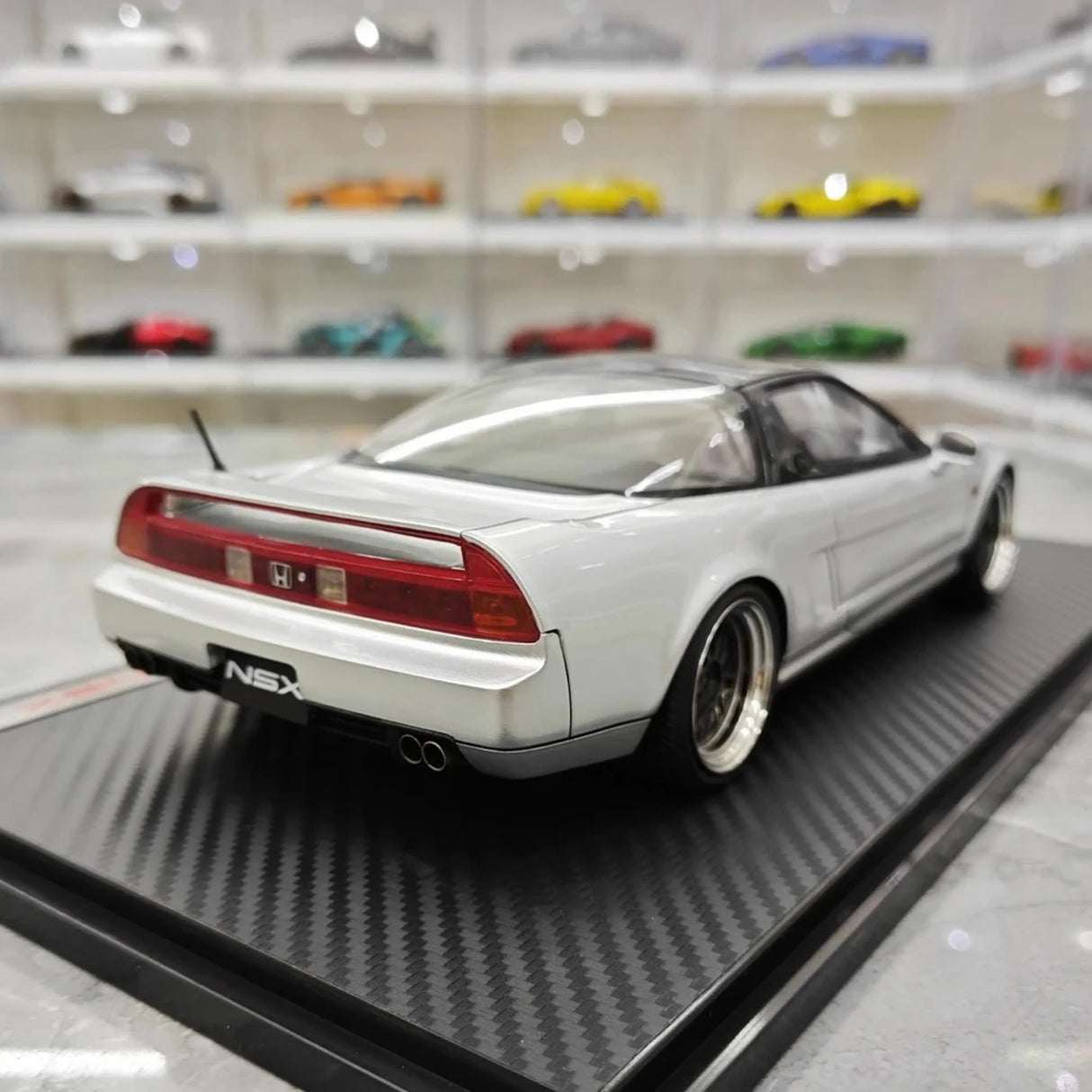 Ignition Honda 1990 NSX NA1 Silver 1:18 – kolekcjonerska żywica modelowa