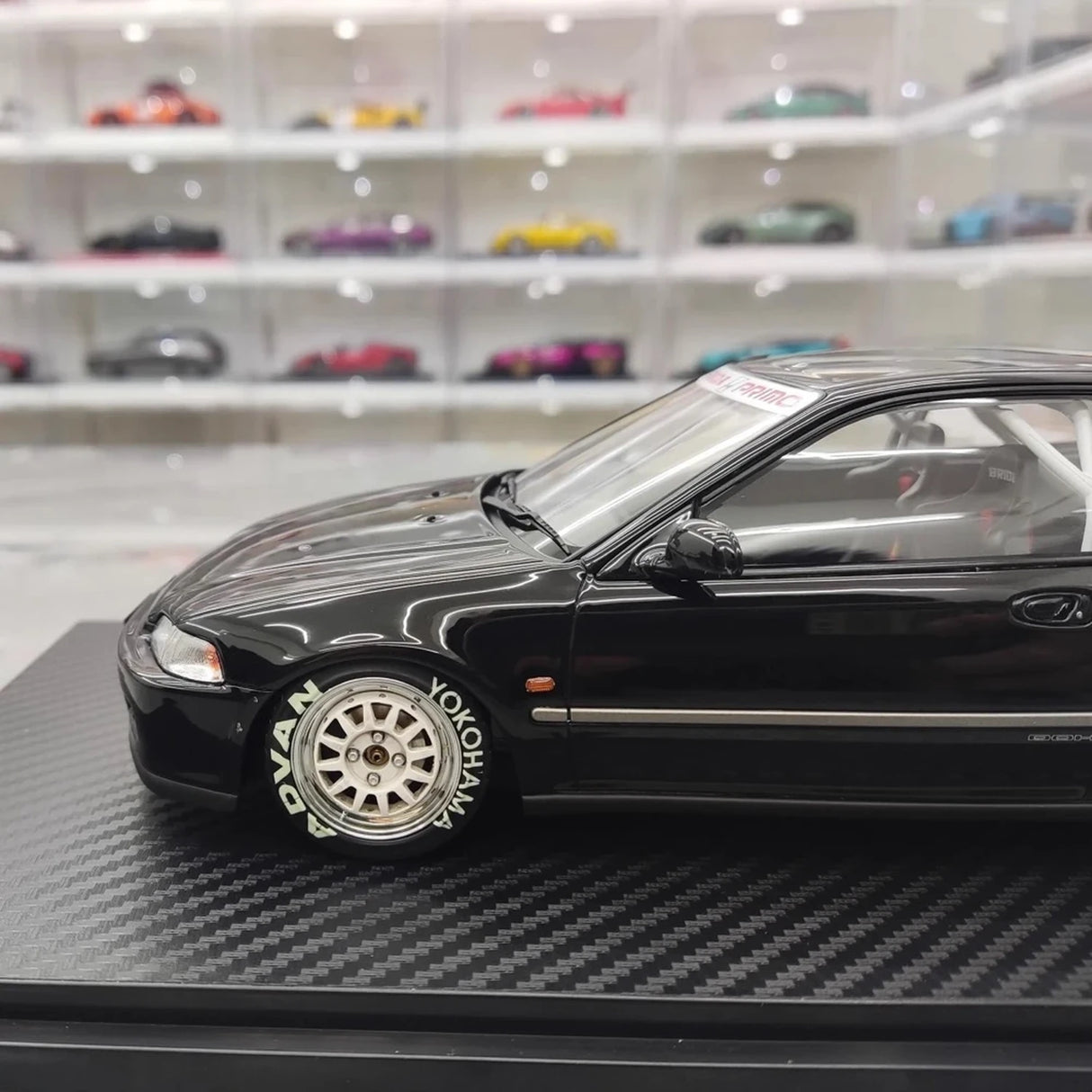 Ignition Honda 1992 Civic EG6 Black 1:18 – kolekcjonerska żywica modelowa