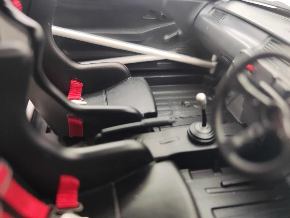 Ignition Honda 1992 Civic EG6 Black 1:18 – kolekcjonerska żywica modelowa