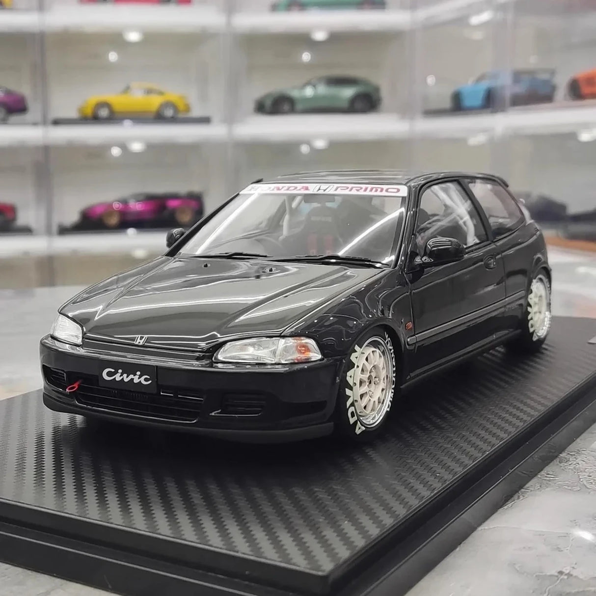 Ignition Honda 1992 Civic EG6 Black 1:18 – kolekcjonerska żywica modelowa