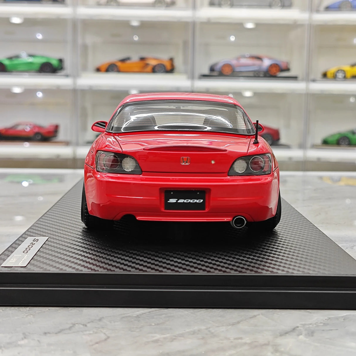 Ignition Honda 2000 S2000 (AP1) Red 1:18 – Modello in resina collezionabile