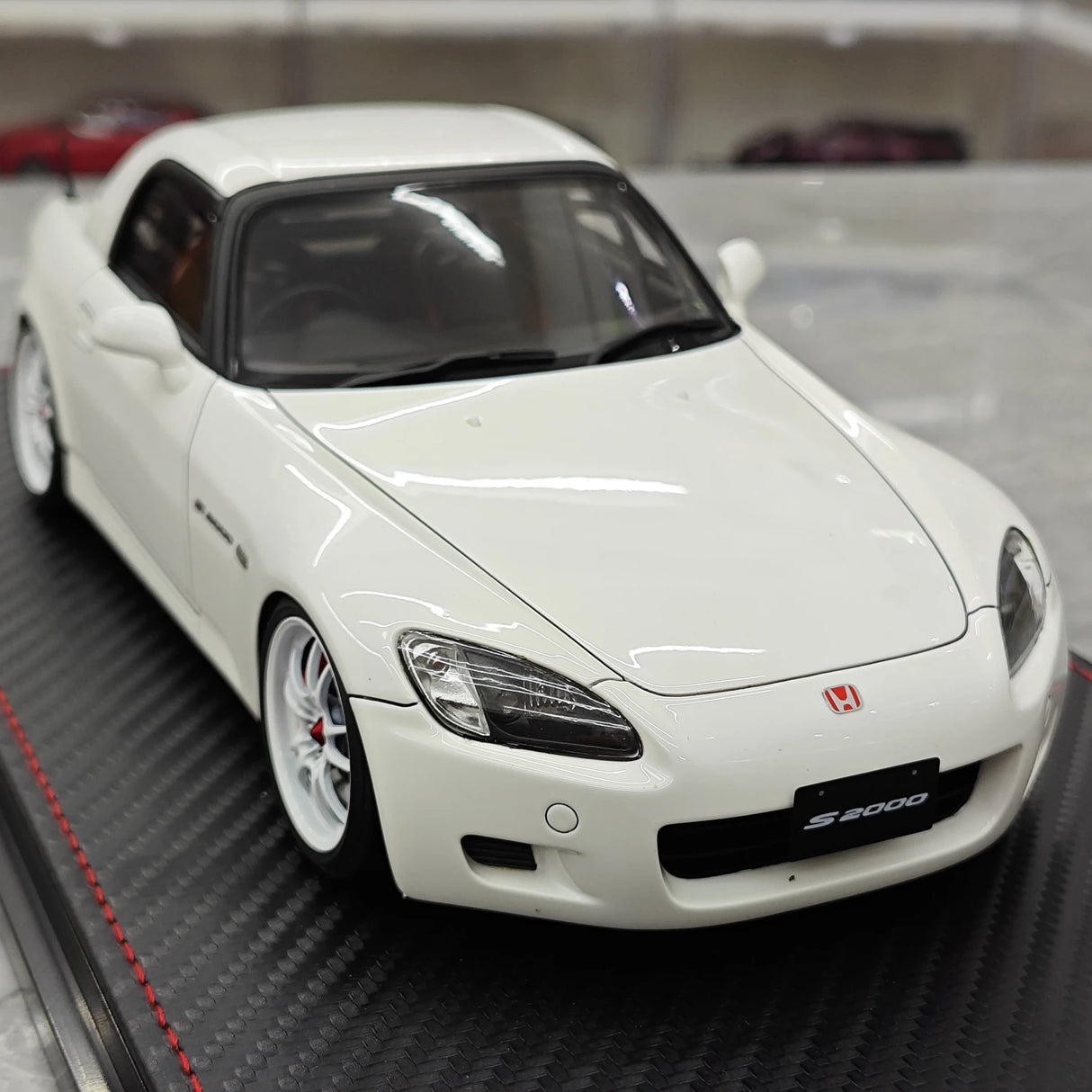 Ignition Honda 2000 S2000 (AP1) 1:18 bianco – Resina modello in resina collezionabile