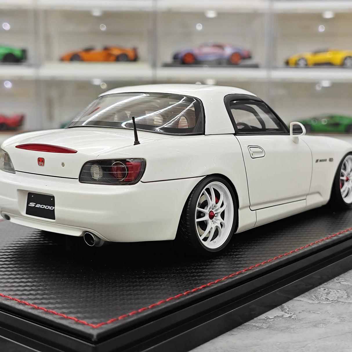 Ignition Honda 2000 S2000 (AP1) 1:18 bianco – Resina modello in resina collezionabile