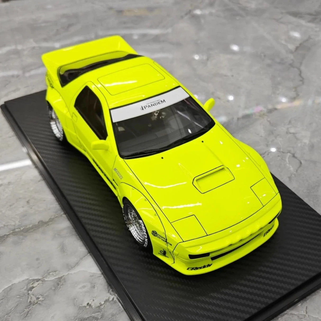 Ignition Mazda 1985 RX-7 FC3S PANDEM Green 1:18 – kolekcjonerska żywica modelowa żywica