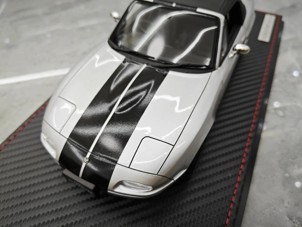 Ignition Mazda 1990 MX5 Eunos Roadster NA B6-ZE Silver 1:18 – Collectible Resin Model Resin