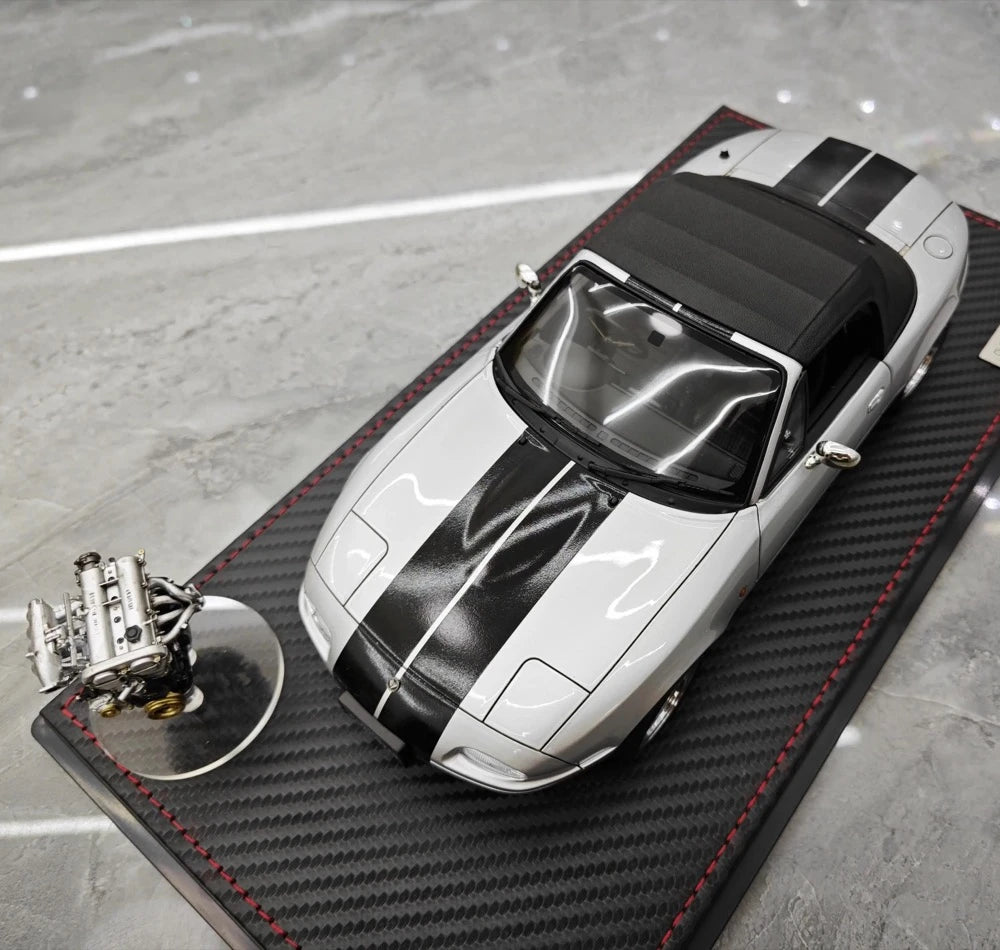 Ignition Mazda 1990 MX5 Eunos Roadster NA B6-ZE Silver 1:18 – Collectible Resin Model Resin