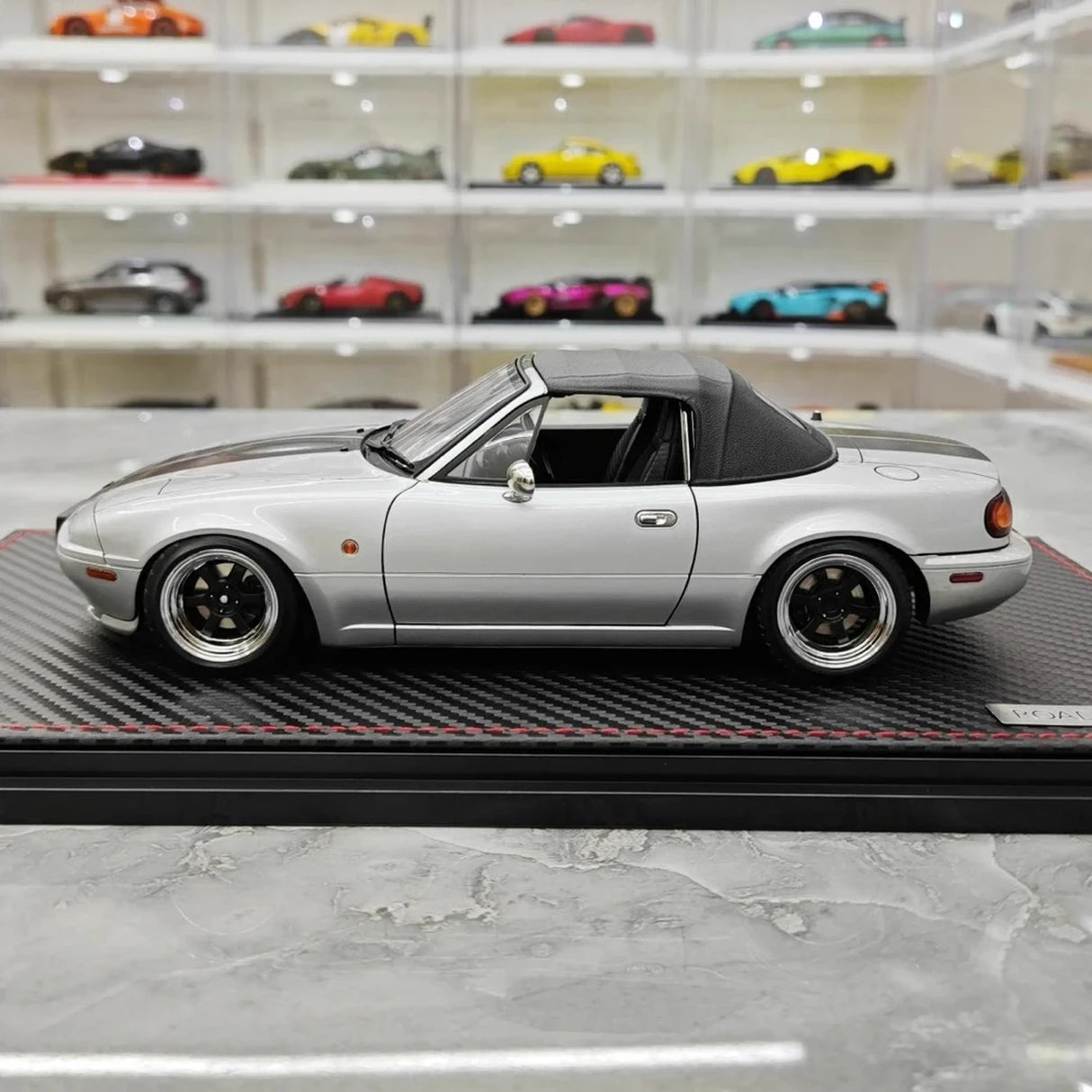 Ignition Mazda 1990 MX5 Eunos Roadster NA B6-ZE Silver 1:18 – Collectible Resin Model Resin