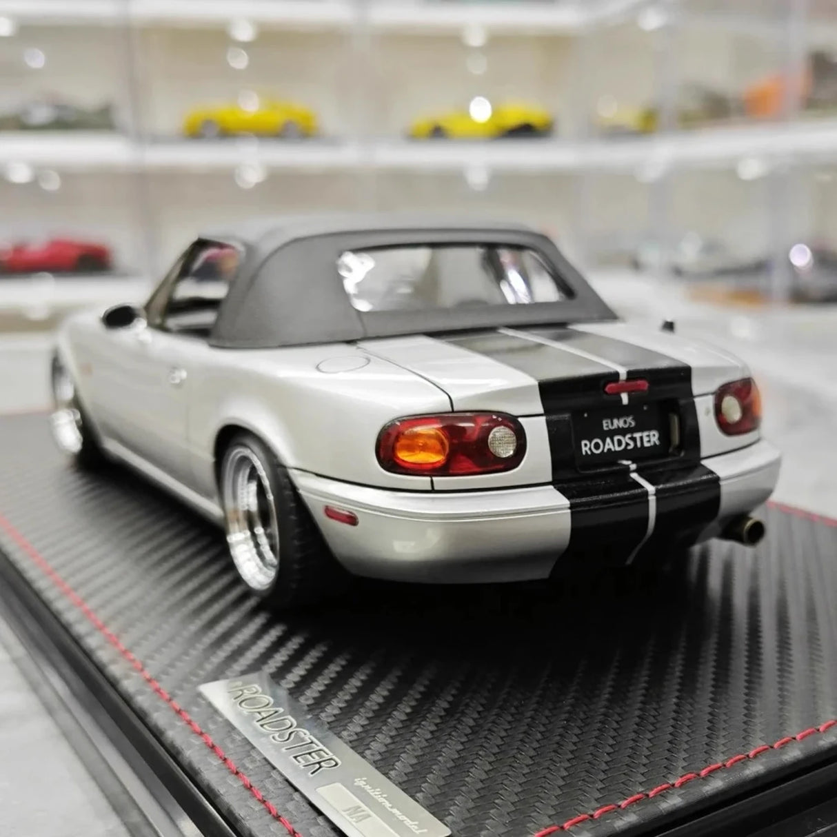 Ignition Mazda 1990 MX5 Eunos Roadster NA B6-ZE Silver 1:18 – Collectible Resin Model Resin