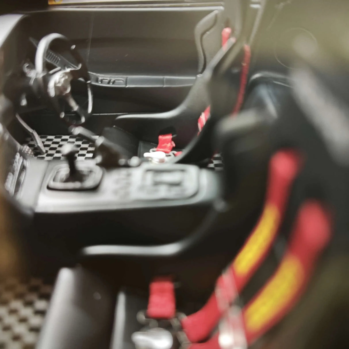 Accensione Mazda 1993 RX-7 FD3S Initial D Keisuke Takahashi Giallo 1:18 – Resina modello in resina collezionabile