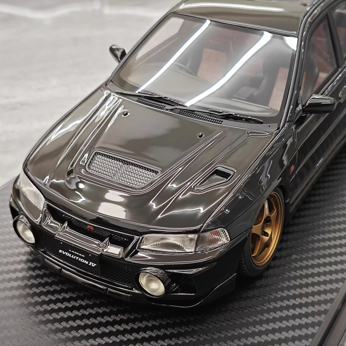 Ignition Mitsubishi 1997 Lancer Evo IV Black 1:18 – Collectible Resin Model Resin