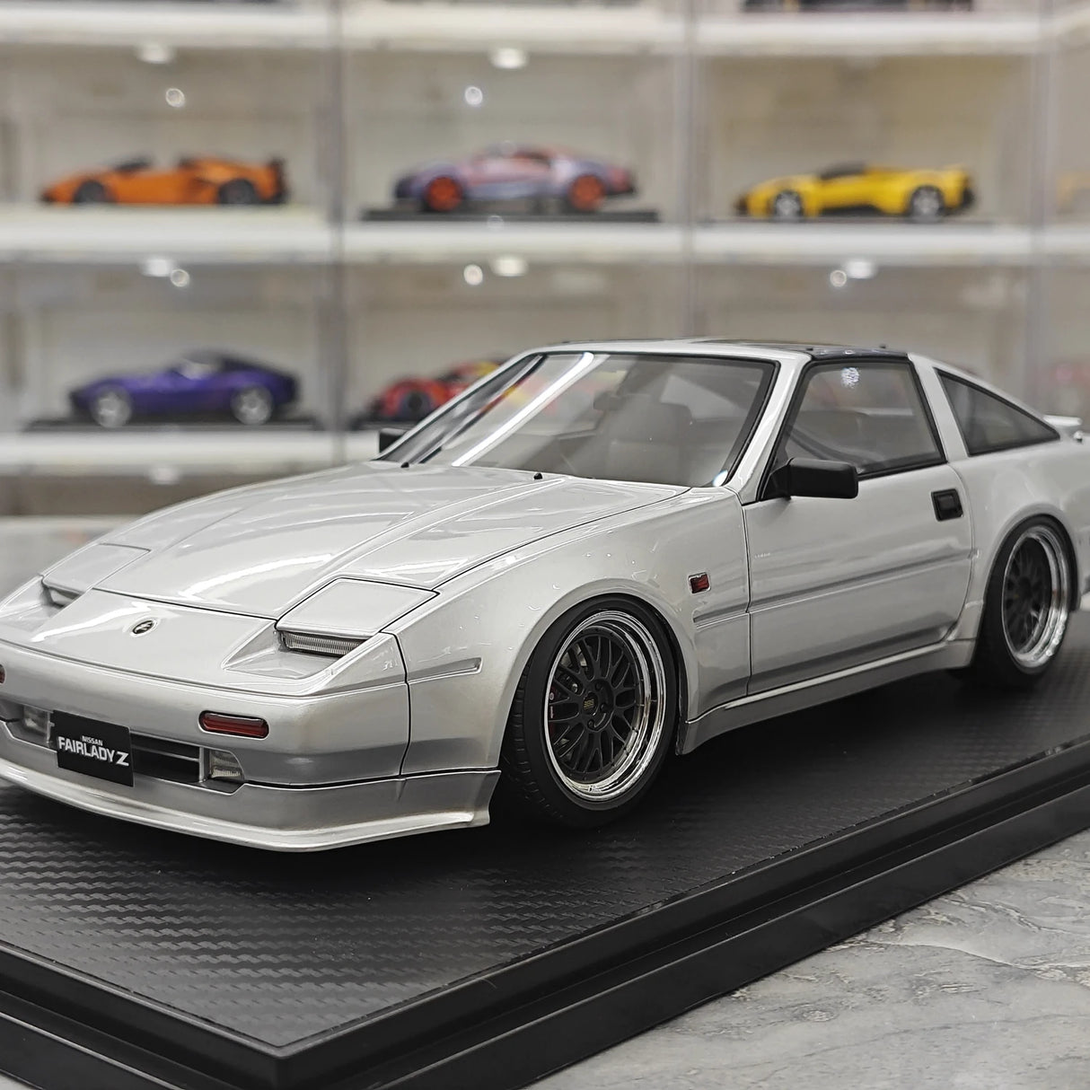 Ignition Nissan 1986 Fairlady Z 300ZR Z31 Silver 1:18 – samlarresin modellresin