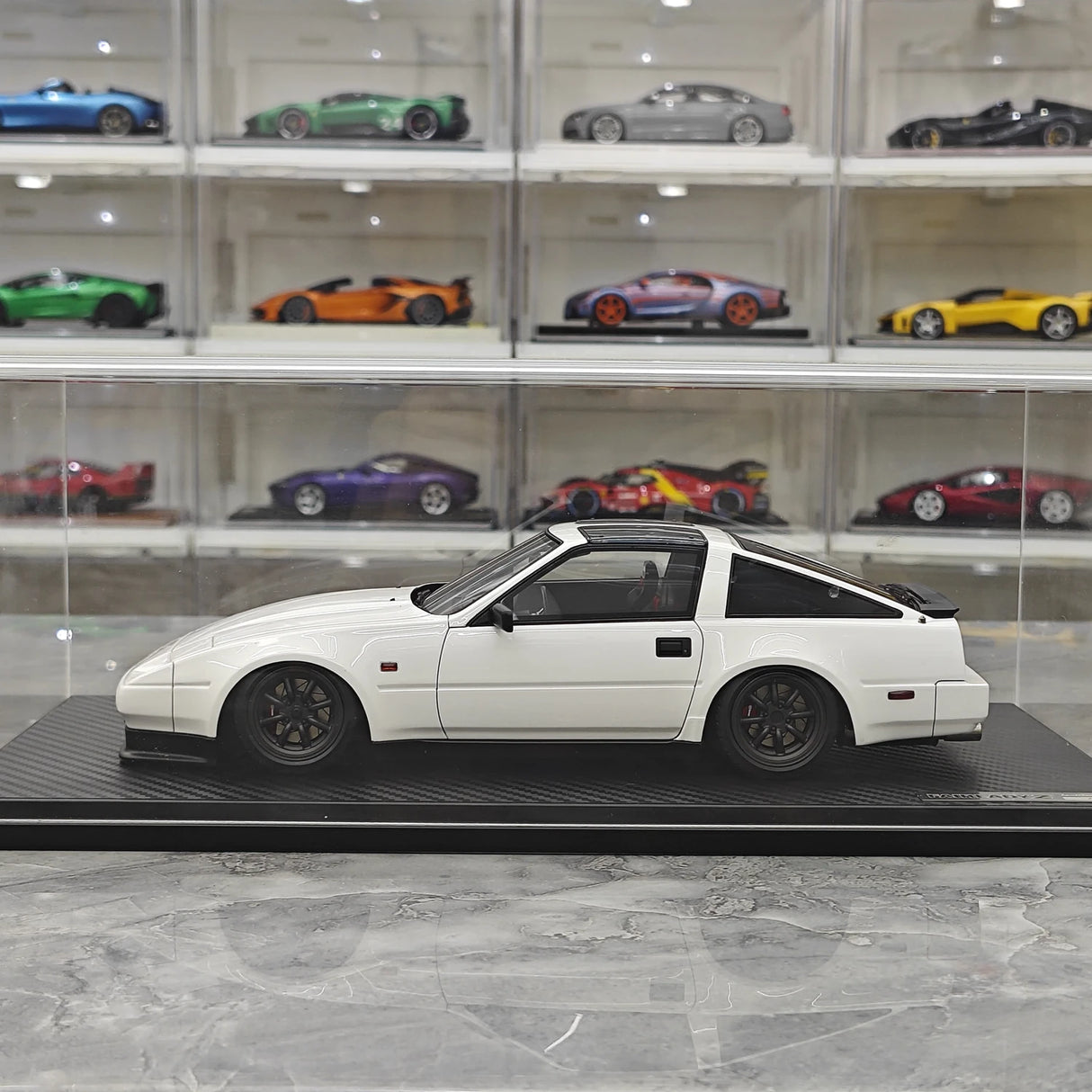 Ignition Nissan 1986 Fairlady Z 300ZR Z31 White 1:18 – samlarresinmodellresin