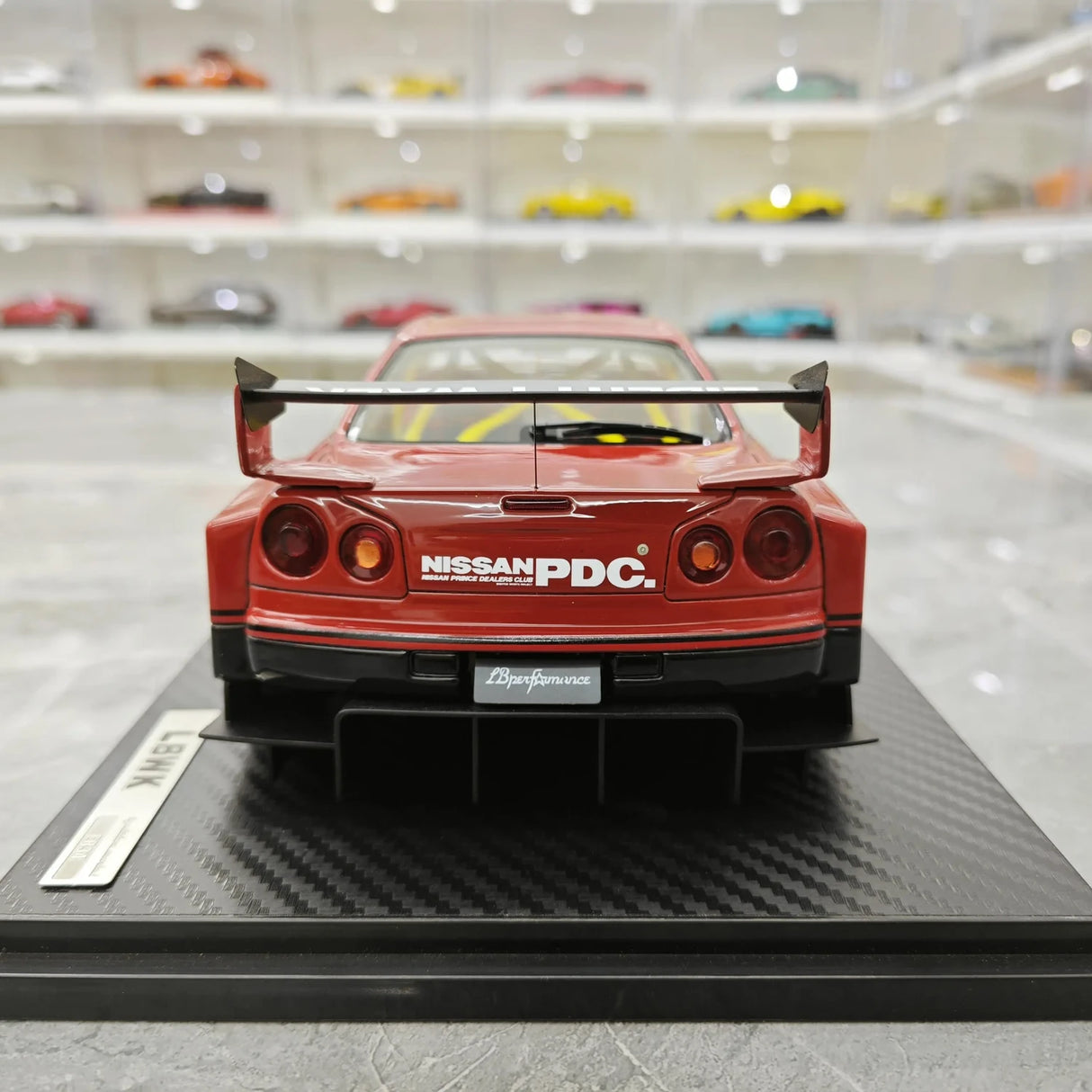 Ignition Nissan 1999 Skyline GT-R R34 LB-Super Silhouette Red 1:18 – Resina da collezione in resina