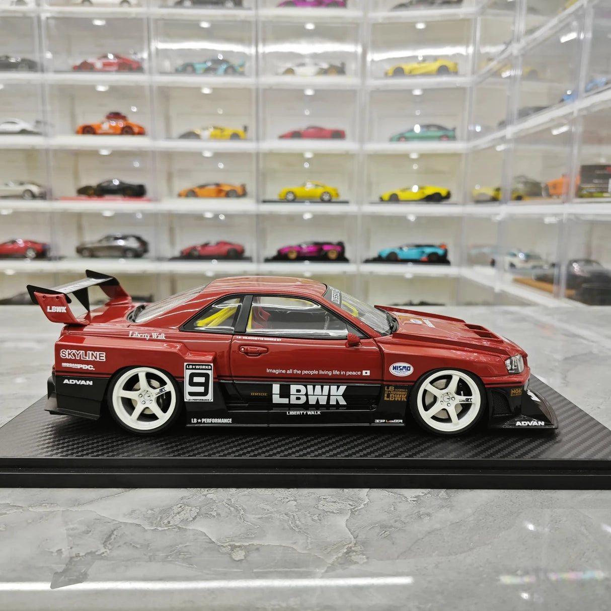 Ignition Nissan 1999 Skyline GT-R R34 LB-Super Silhouette Red 1:18 – Resina da collezione in resina