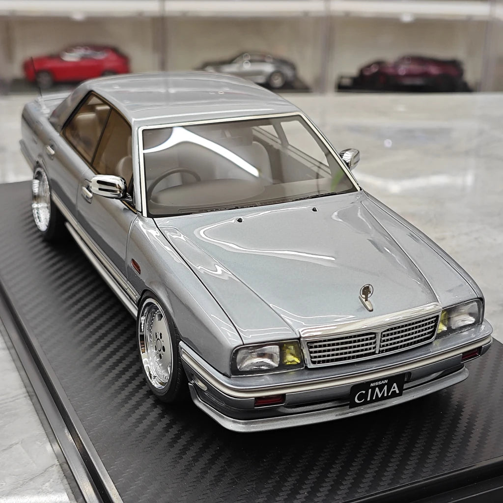 Ignition Nissan 1988 Cedric Cima Y31 Pearl White 1:18 – Resina modello in resina collezionabile