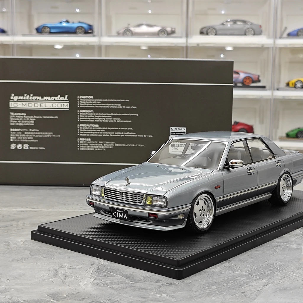 Ignition Nissan 1988 Cedric Cima Y31 Pearl White 1:18 – Resina modello in resina collezionabile