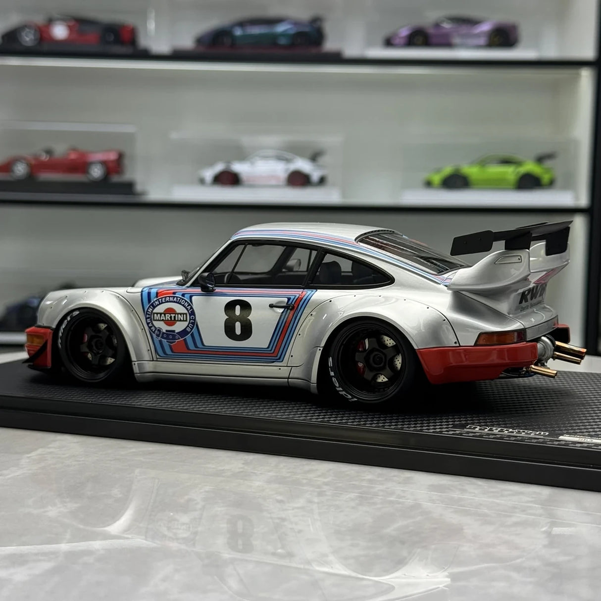 Ignition Porsche 1991 911 964 RWB Martini Livery 1:18 – Resina Modelo de Resina de Coleção