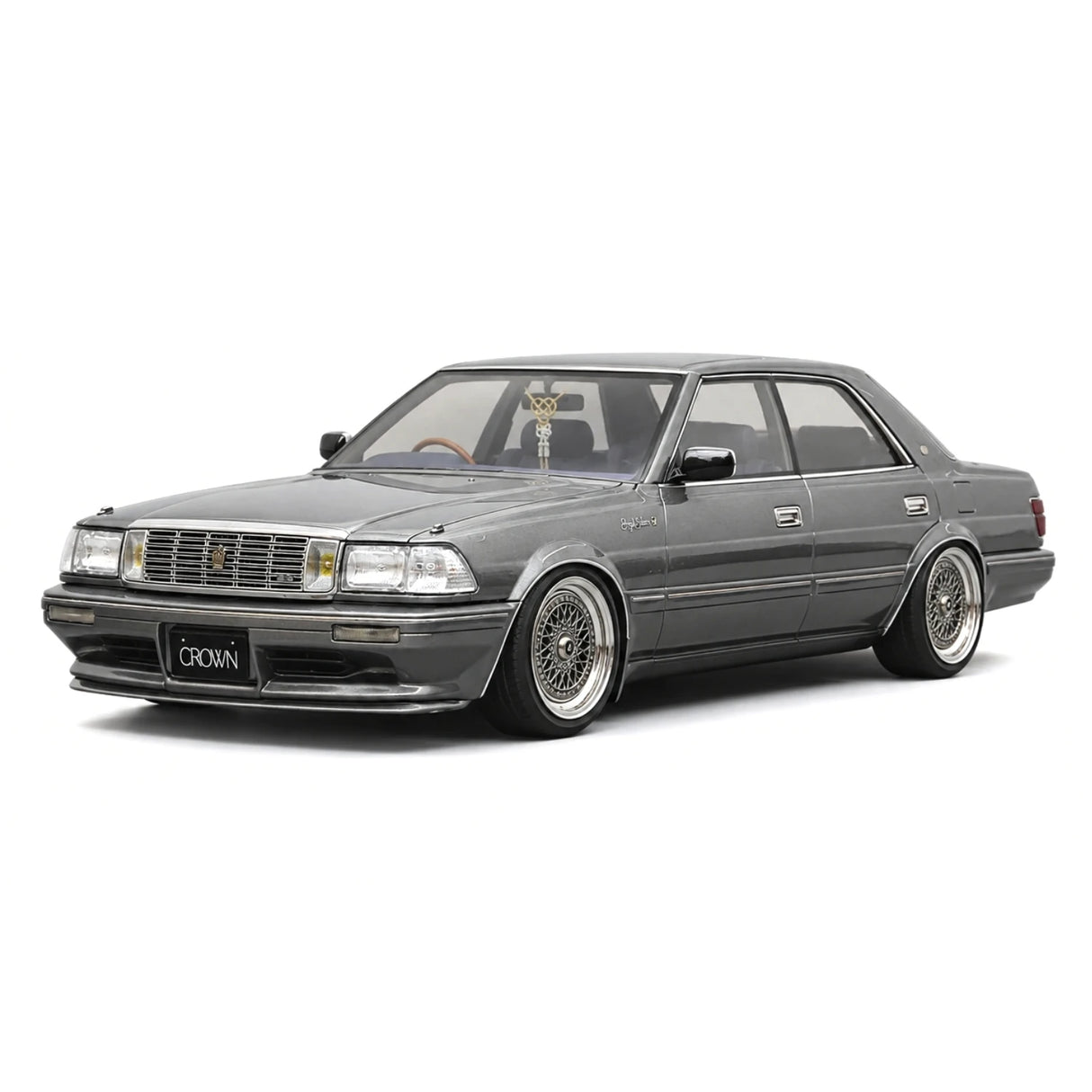 Ignition Toyota 1987 Crown Royal Saloon G 130 Gray 1:18 – samlarobjekt resinmodellresin