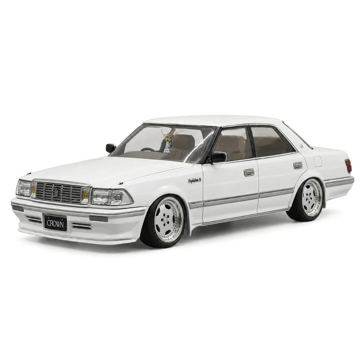 Ignition Toyota 1987 Crown Royal Saloon G White 1:18 – Collectible Resin Model Resin