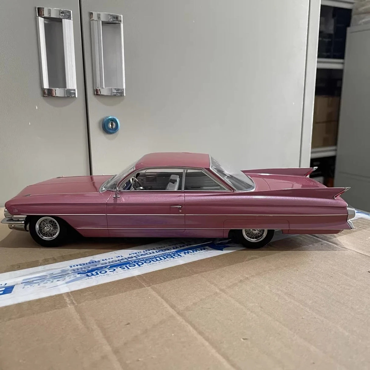 KK Scale Cadillac 1961 DeVille Series 62 Coupe Pink 1:18 – Collectible Diecast Model Die-Cast