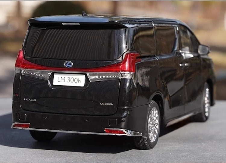 كينغفاي Lexus 2020 LM 300h بلاك 1:18 – نموذج معدني قابل للجمع من القالب المصبوب.