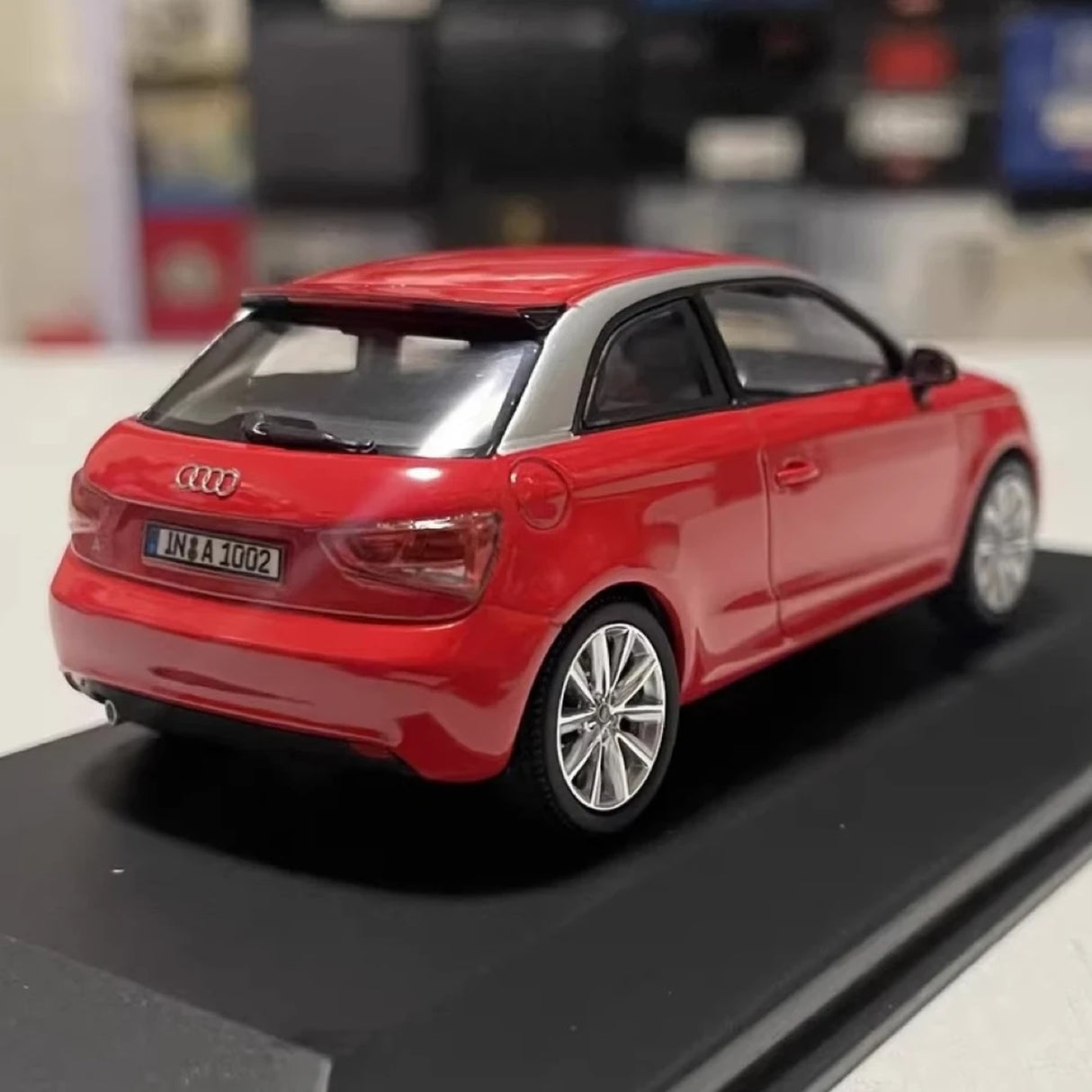 Kyosho Audi 2010 A1 Red 1:43 – Collectible Diecast Model Die-Cast