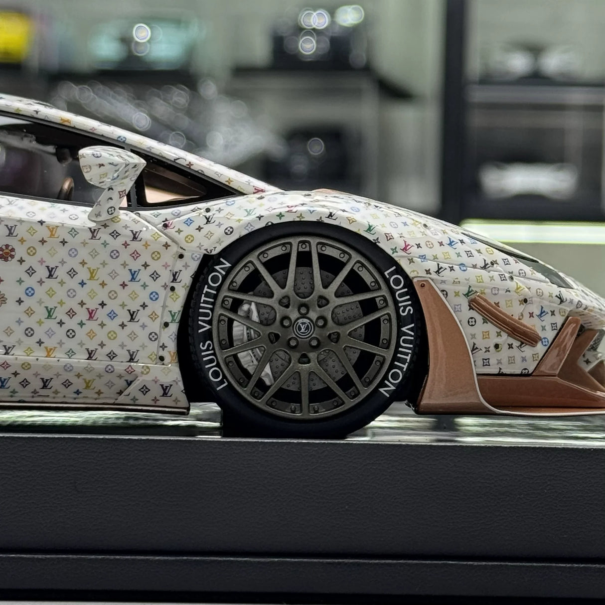 LBWK Lamborghini 2011 Aventador LB-ووركس بلون LV 1:18 – راتنج نموذجي قابل للجمع