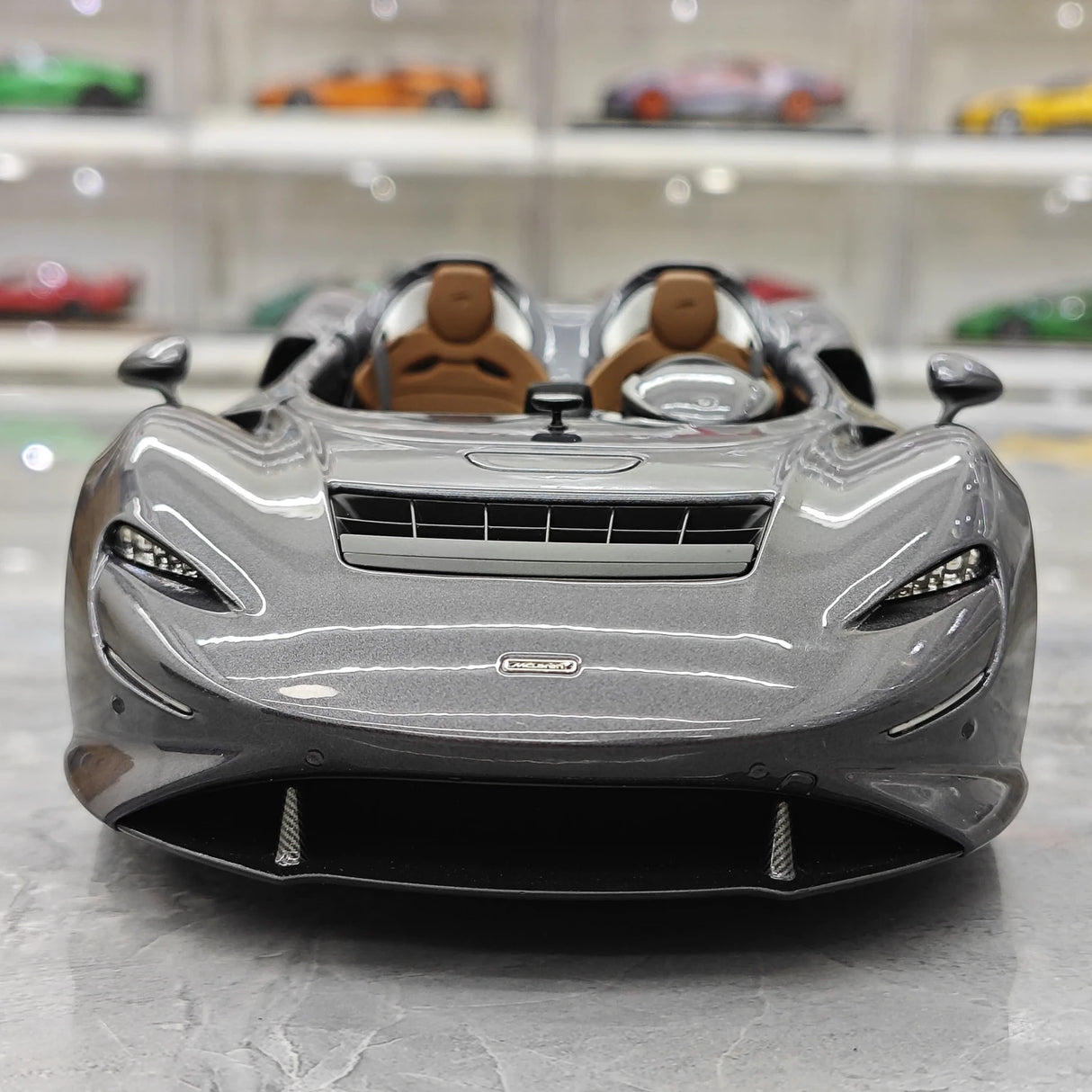 LCD McLaren 2020 Elva Heavy Grey Metallic 1:18 – Modello da collezione pressofuso